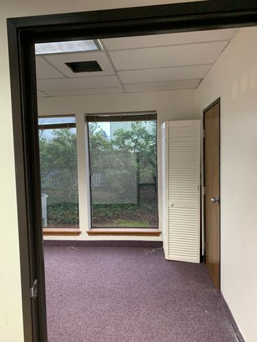 8835 SW Canyon Ln, Portland, OR 97225